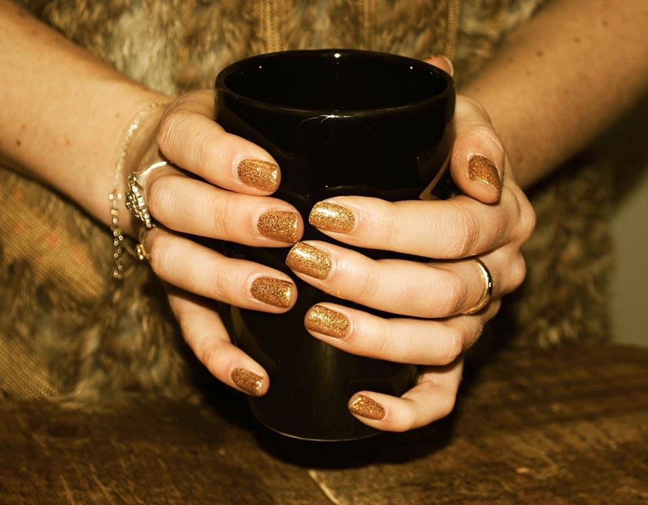 NO.107 HER MAJESTY NAIL POLISH