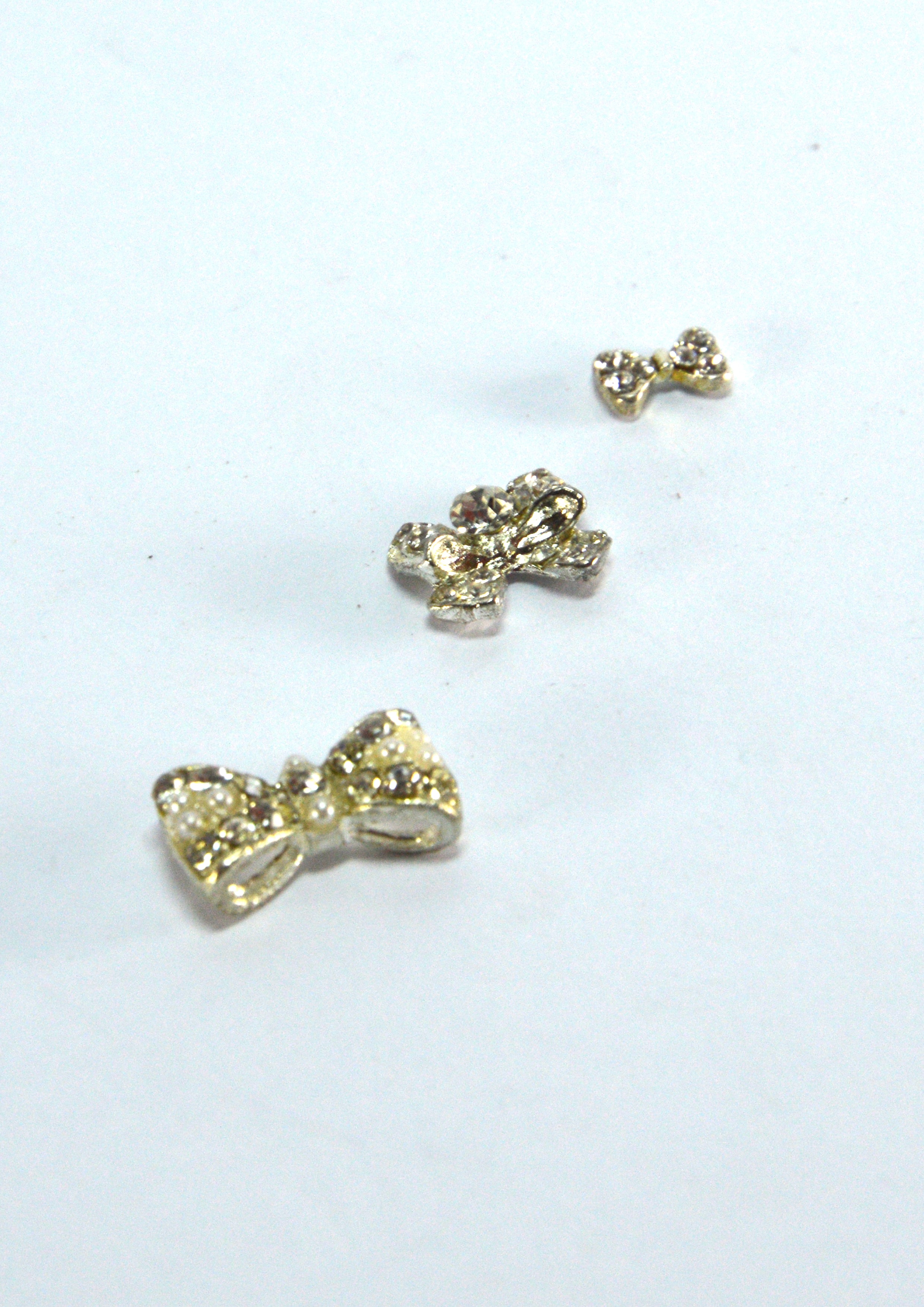 BOW TIE ( PACK OF 3 ) - CYPRUS NAIL SHOP