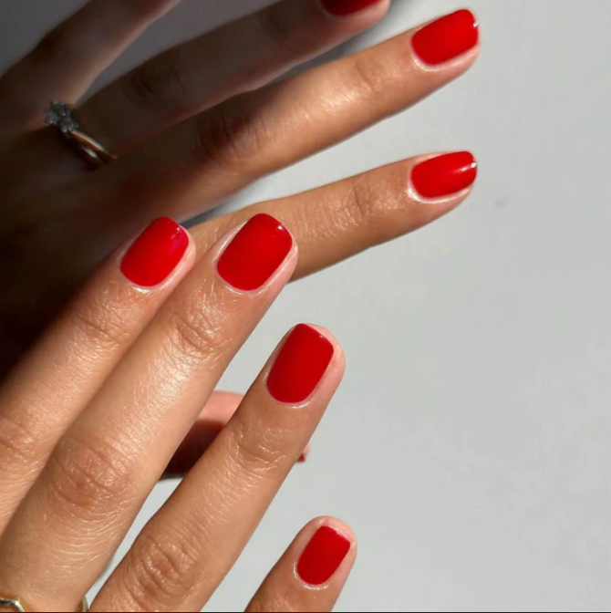 NO.20 CHERRY RIPE RED NAIL POLISH