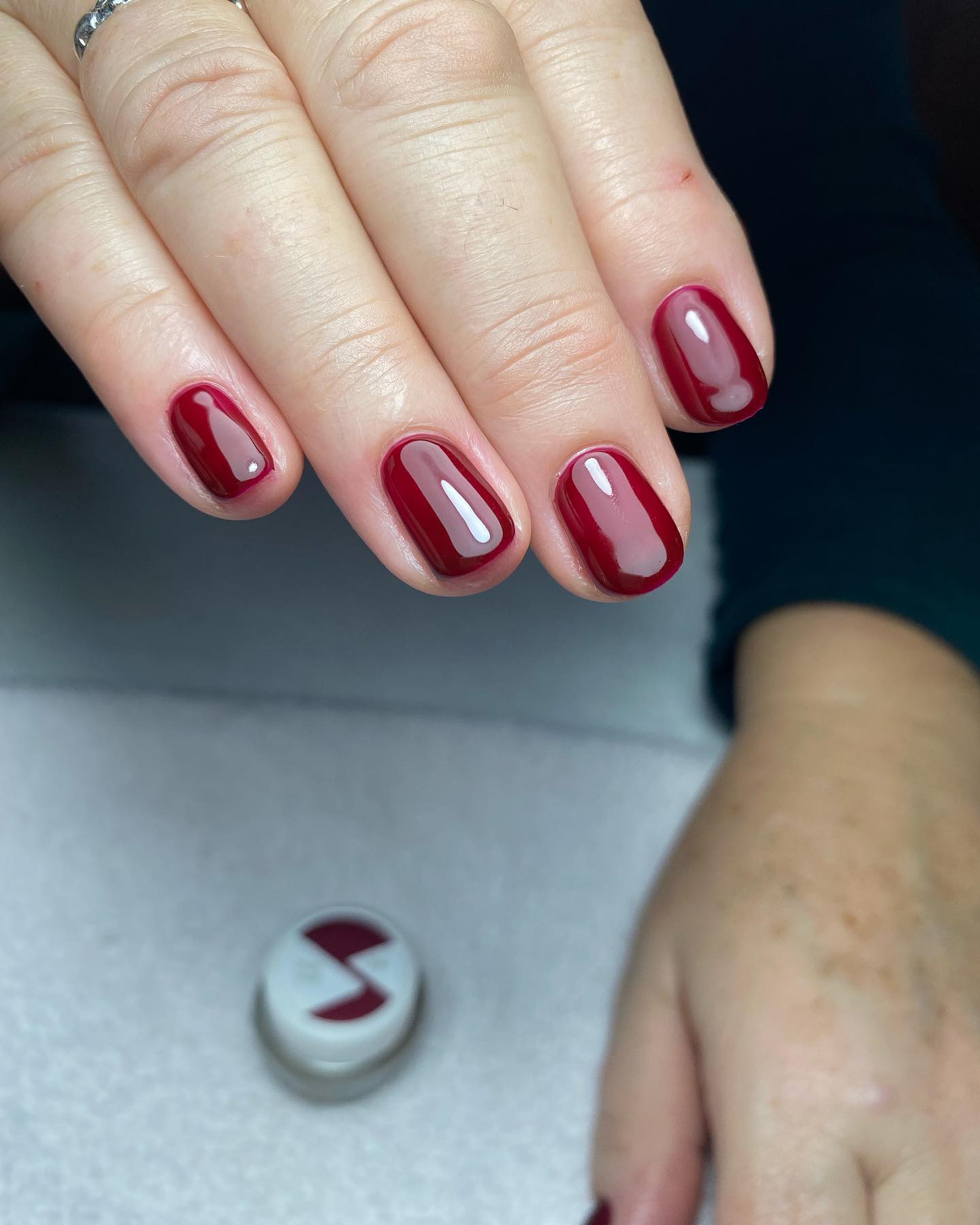 NO.24 PORT  NAIL POLISH