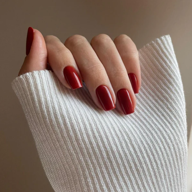 NO.276 ROSIE RED NAIL POLISH