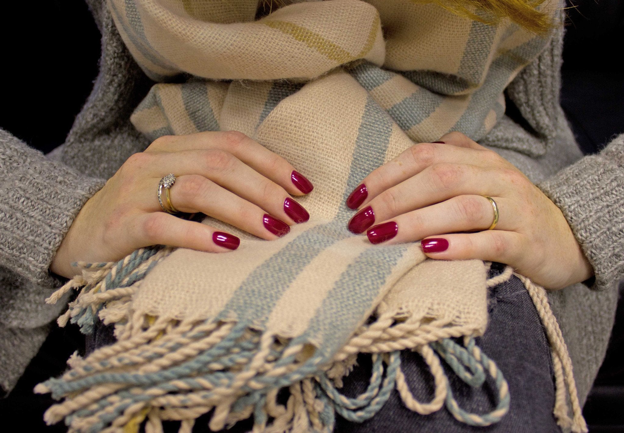 NO.22 RAVISHING RED NAIL POLISH - CYPRUS NAIL SHOP